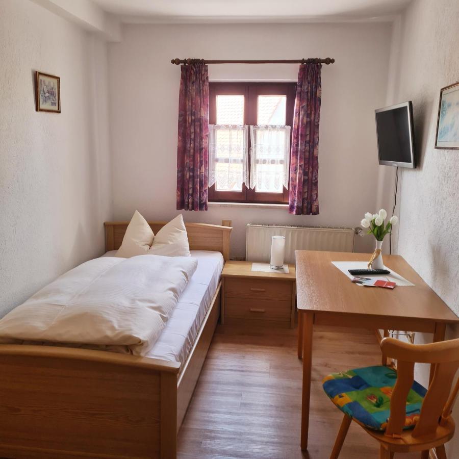 Gasthaus Schoellmann Feuchtwangen Buitenkant foto
