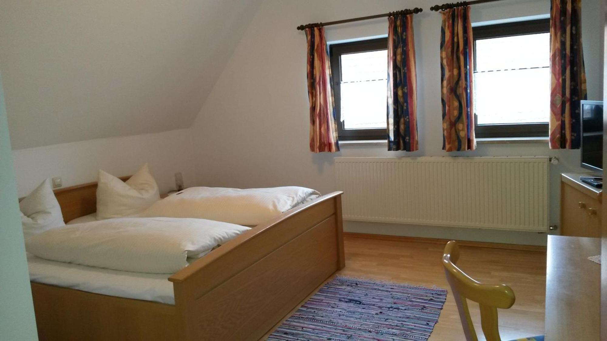 Gasthaus Schoellmann Feuchtwangen Kamer foto